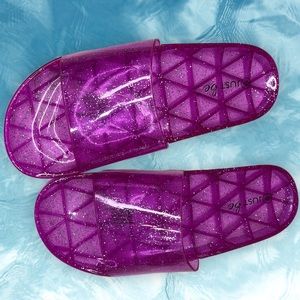 Just Be magenta glitter slide sandals,9